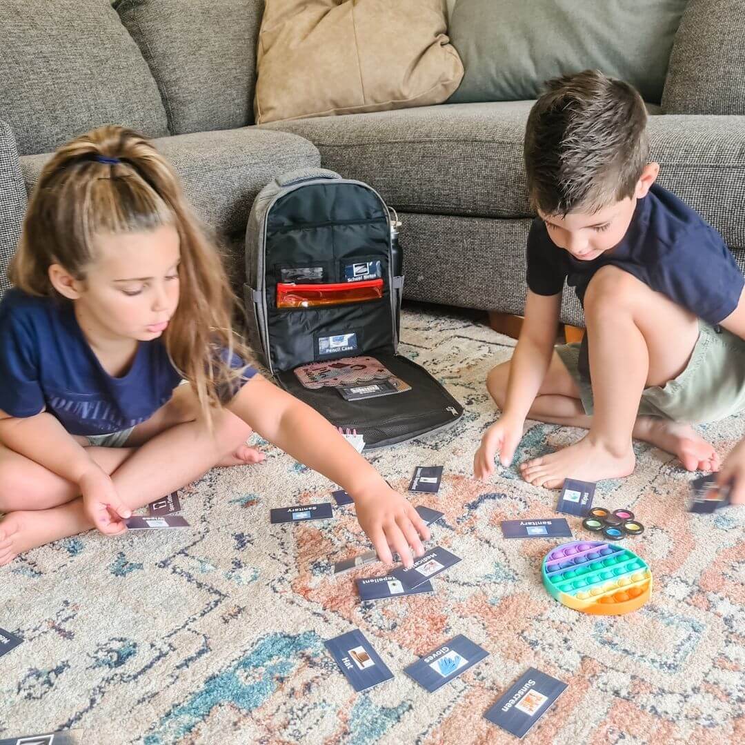 Picture assistance labels