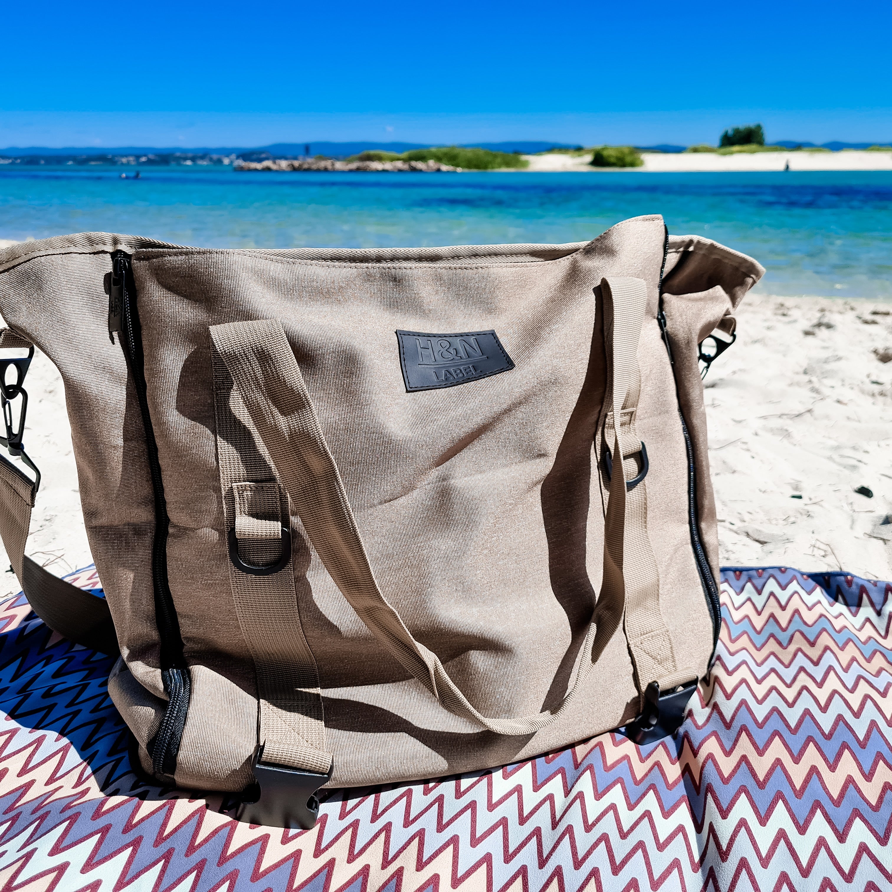 BACK IN STOCK Labelled Lifestyle Backpack HNLabel